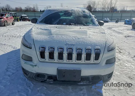 2015 Jeep Cherokee Sport z USA, uszkodzony, nr VIN 1C4PJMAB2FW716164